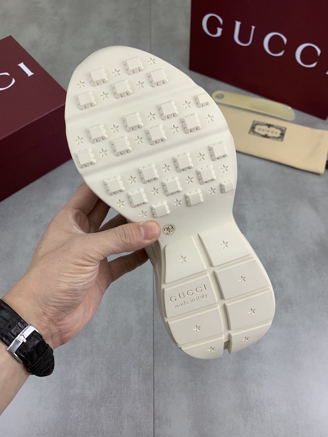 Gucci Cream White Graphic Chunky Sneakers